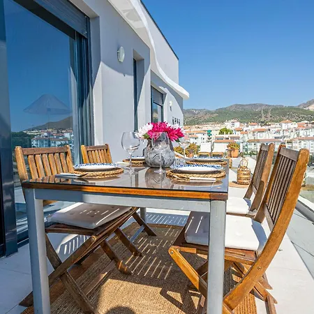 Encantos De Montemar Апартаменты *